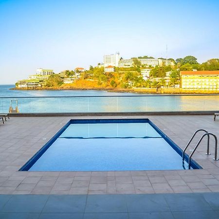 Mamba Point Hotel Freetown Bagian luar foto