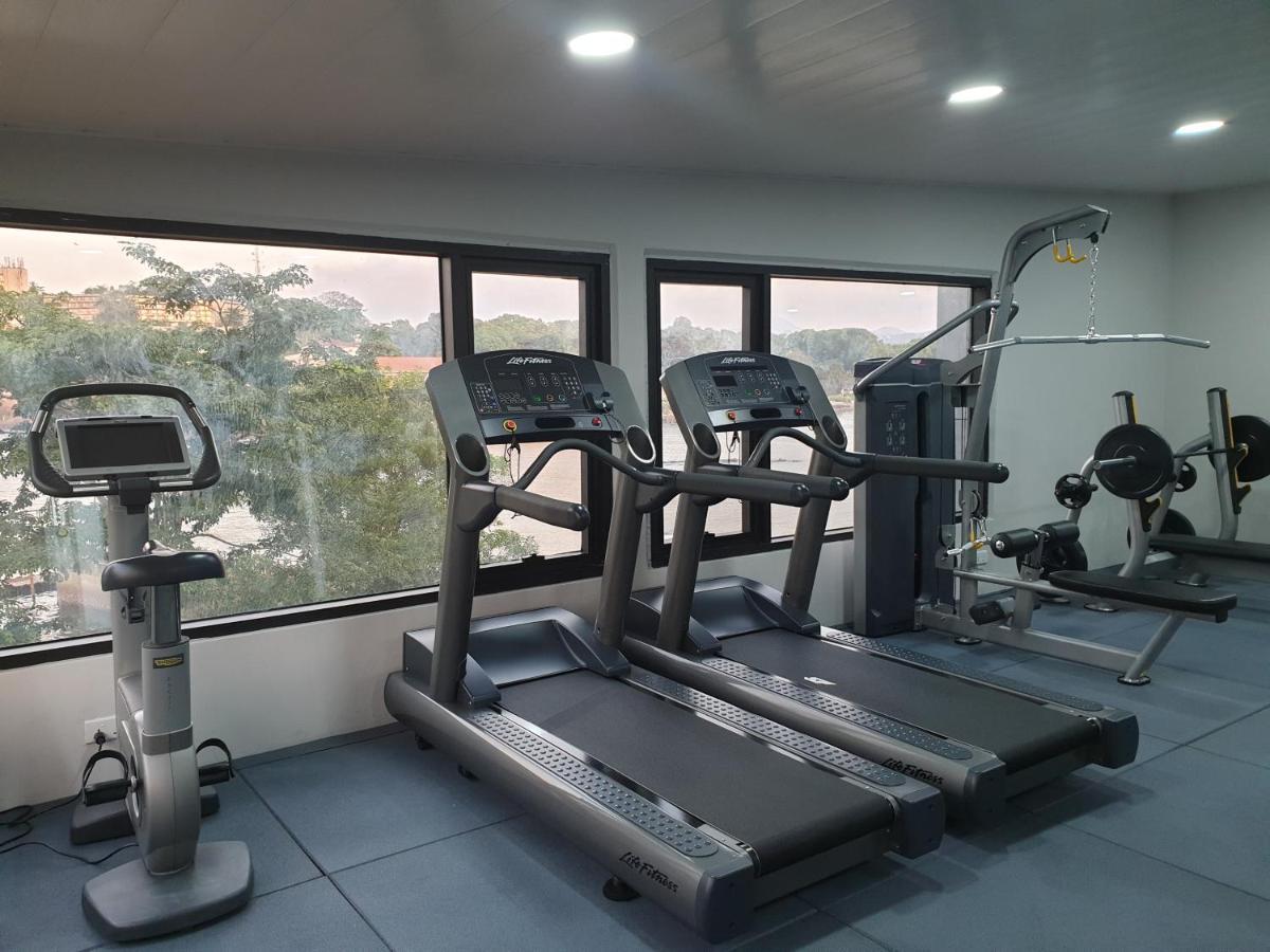 Mamba Point Hotel Freetown Bagian luar foto