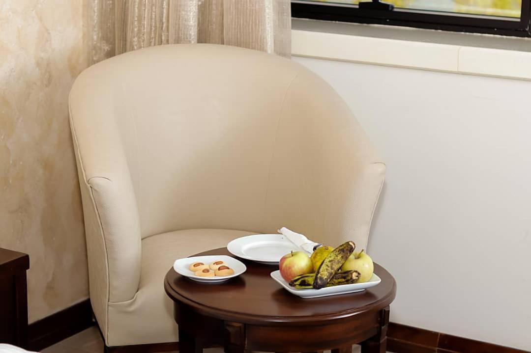 Mamba Point Hotel Freetown Bagian luar foto